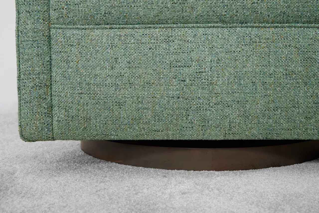 Havertys Adelaide Accent Swivel Chair Outlet