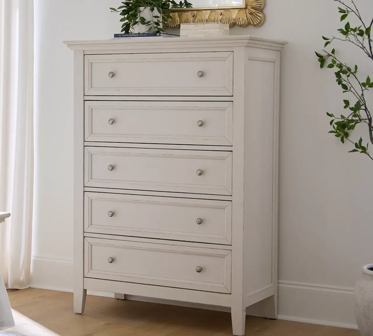 Havertys Ashebrooke Chest New