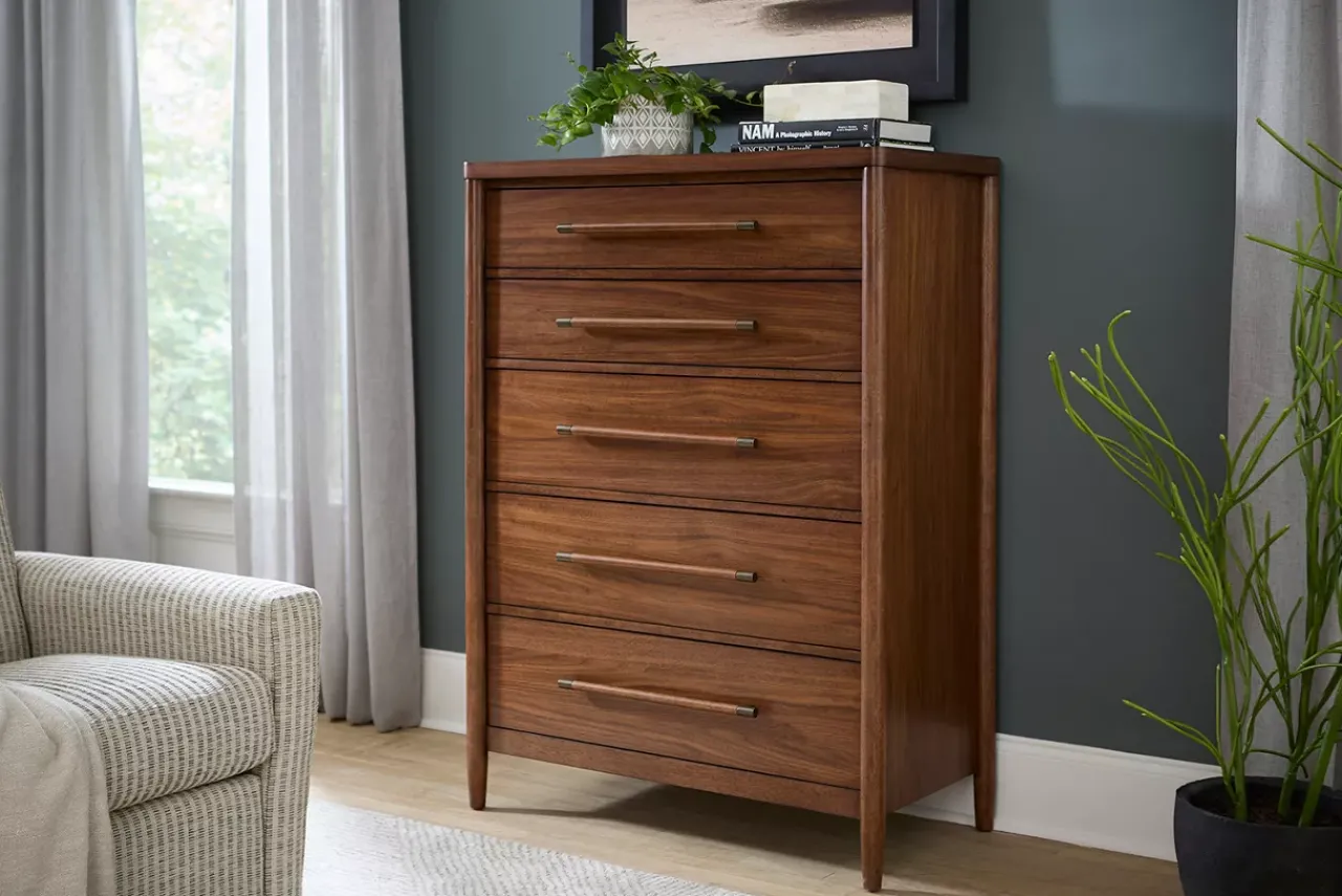 Havertys Ashford Park Chest Classic Walnut Hot