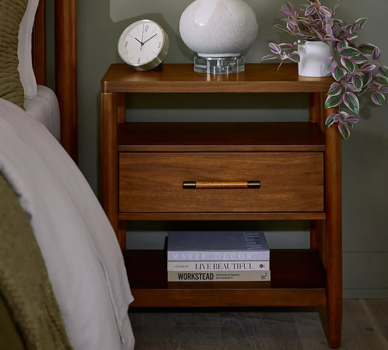 Havertys Ashford Park Nightstand Classic Walnut Outlet