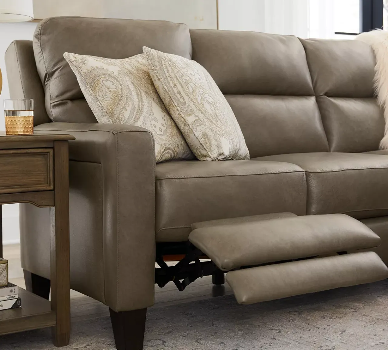 Havertys Ava Sectional Hot
