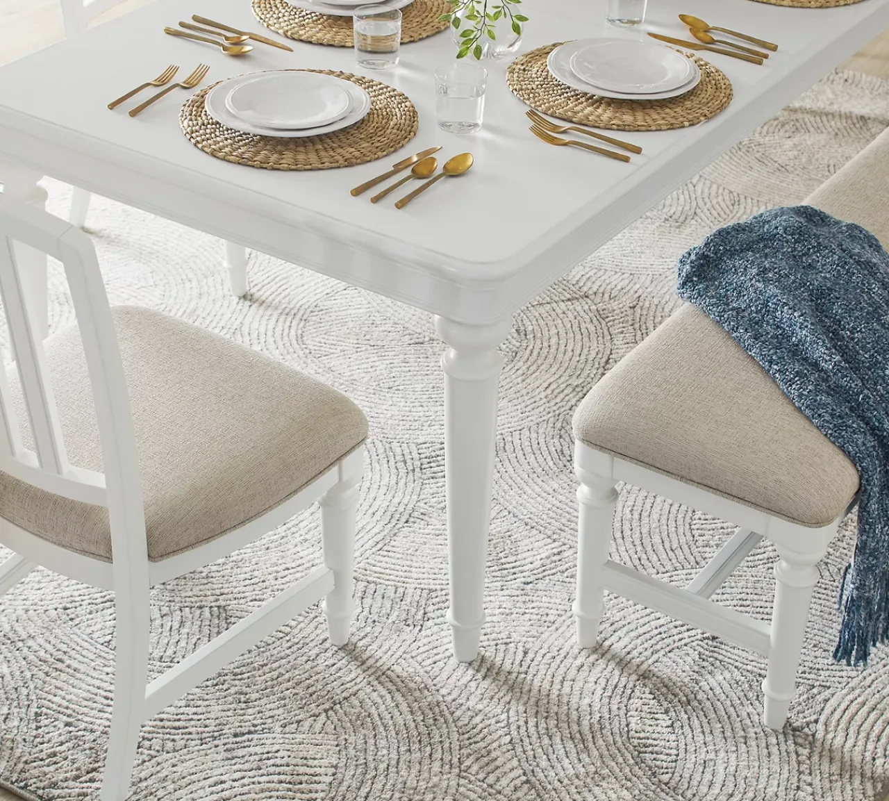 Havertys Coastal Retreat Rectangle Dining Table Clearance