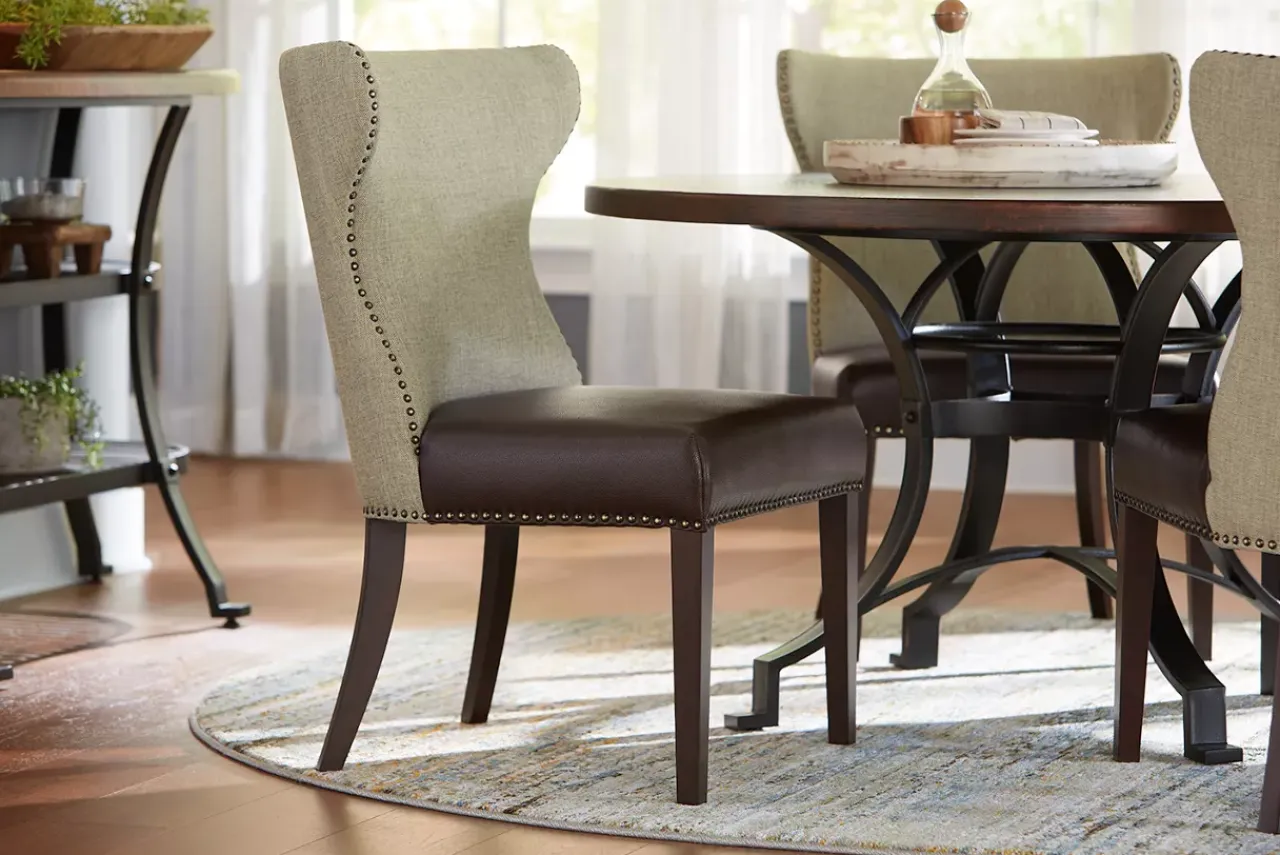Havertys Copper Canyon Dining Table New