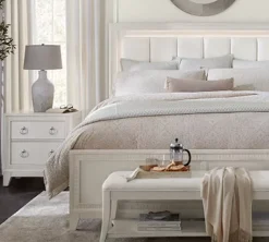 Havertys Corsica Panel Bed Outlet