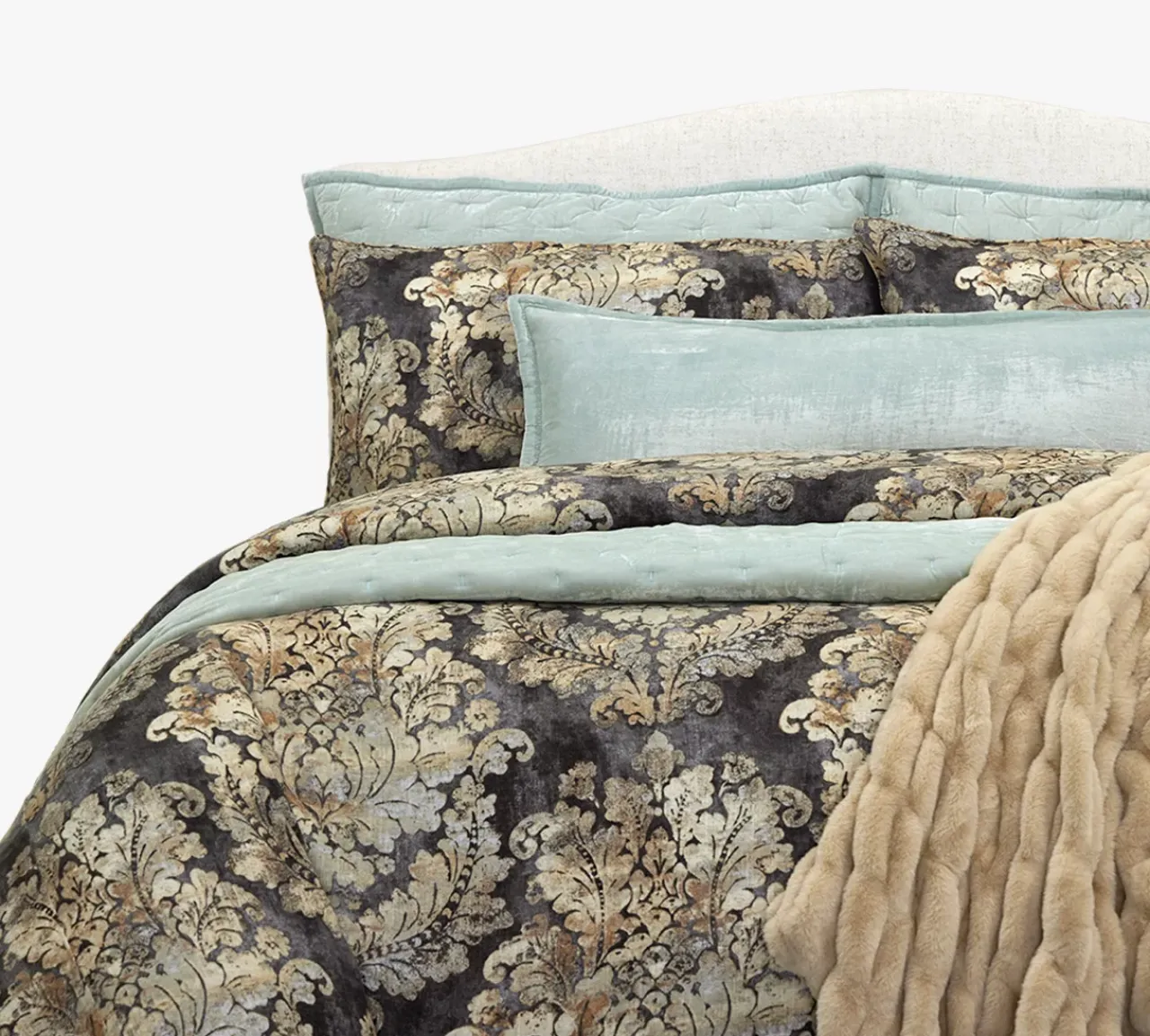 Havertys Damask Duvet/Coverlet Hot