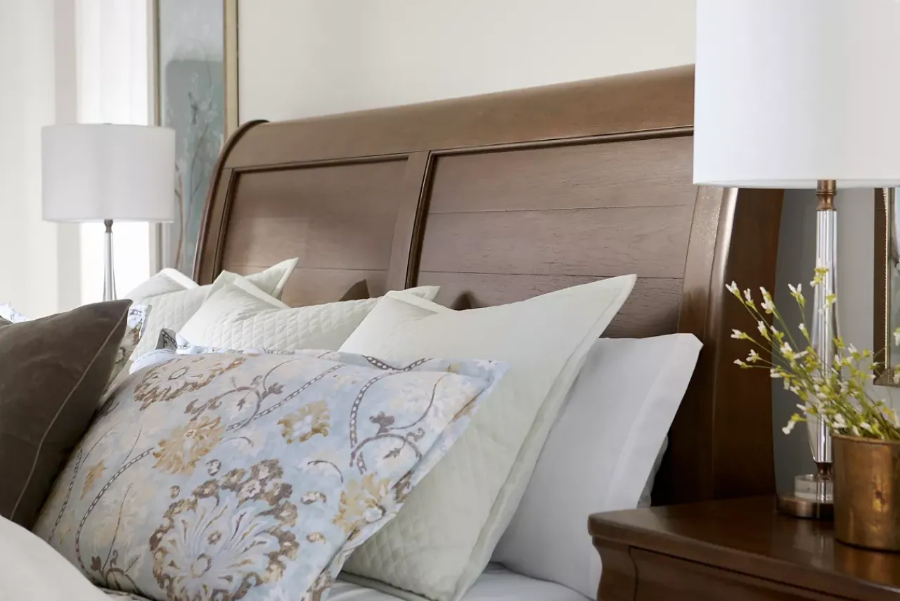 Havertys Elysian Duvet/Coverlet New