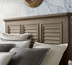 Havertys Forest Park Bed New