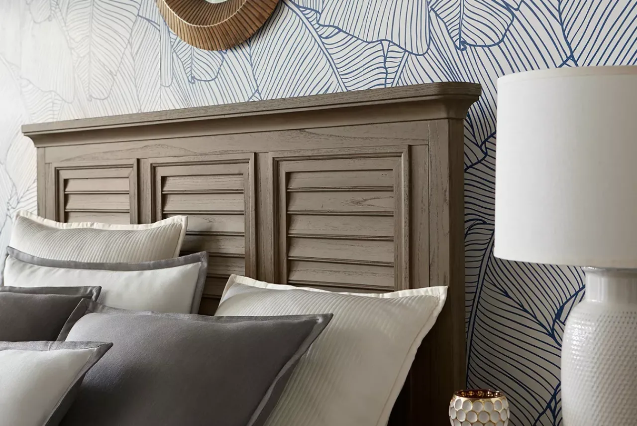 Havertys Forest Park Storage Bed Discount