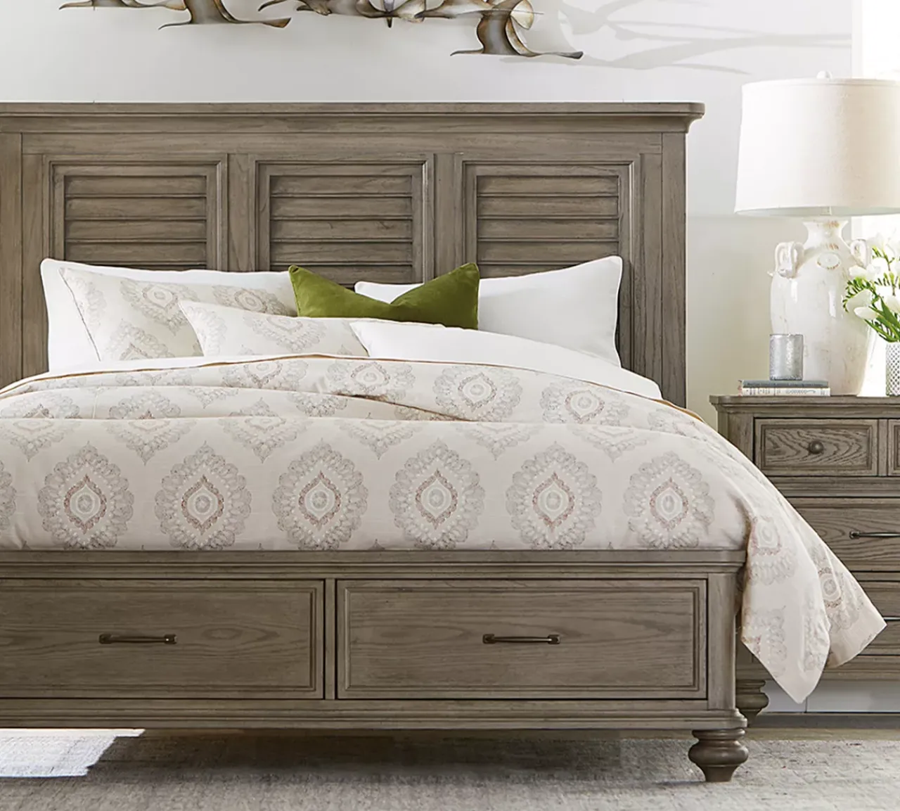 Havertys Forest Park Storage Bed Discount