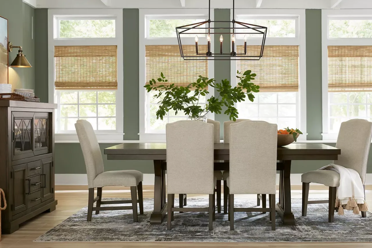 Havertys Grant Park Dining Table Sale