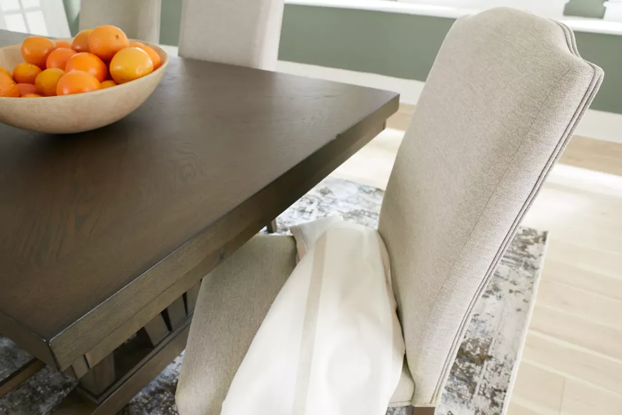 Havertys Grant Park Dining Table Sale