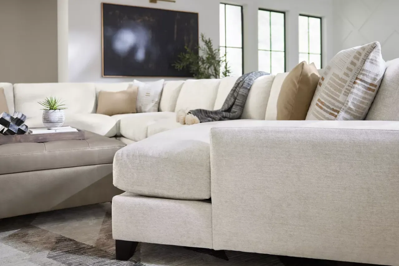 Havertys Harmony Sectional New