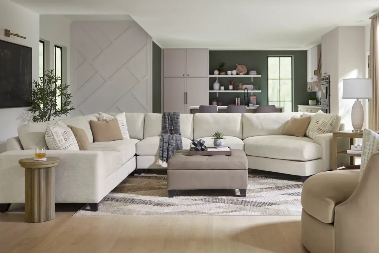 Havertys Harmony Sectional New