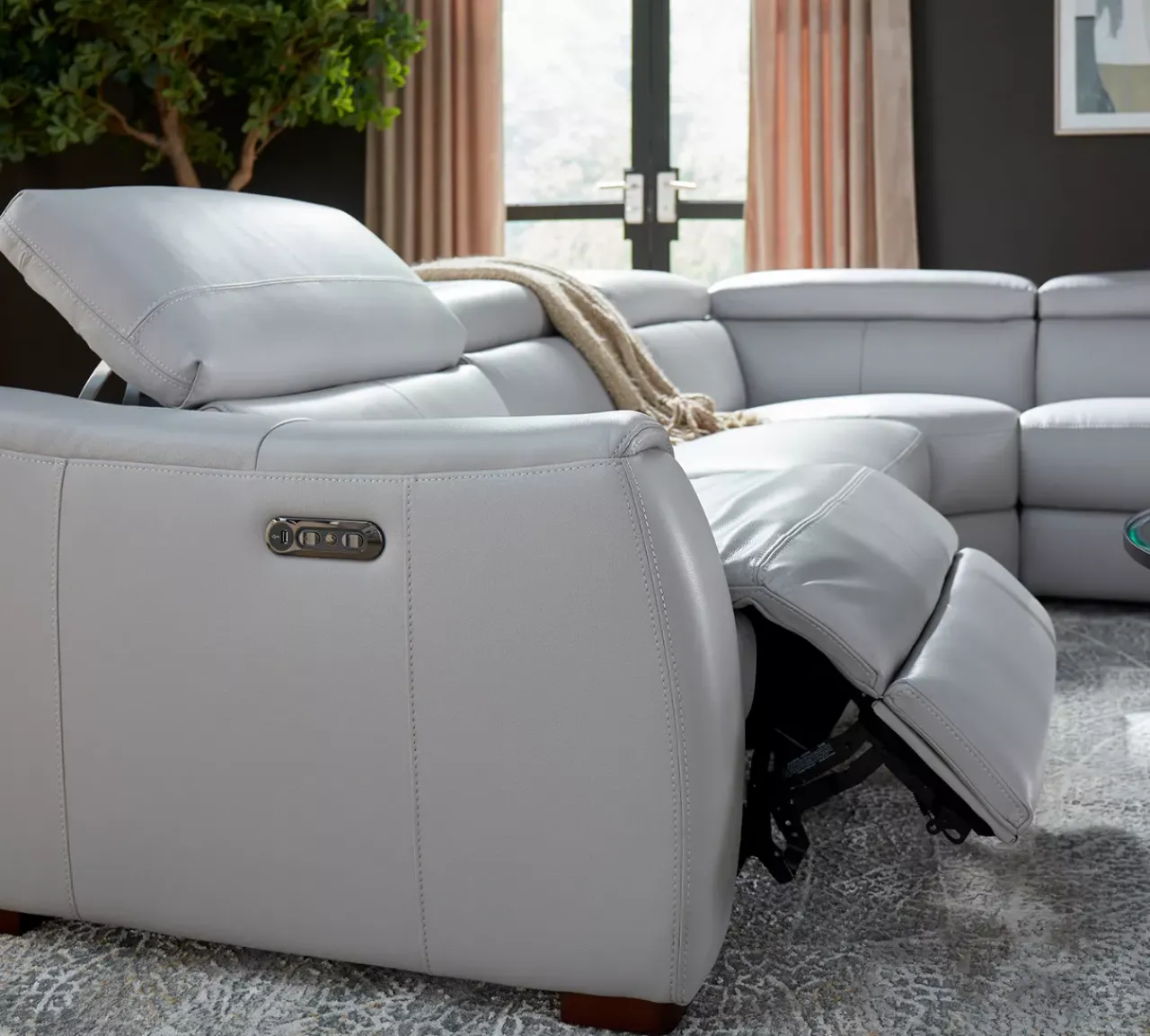 Havertys Leo Sectional Online