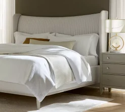 Havertys Marilyn Upholstered Bed Hot