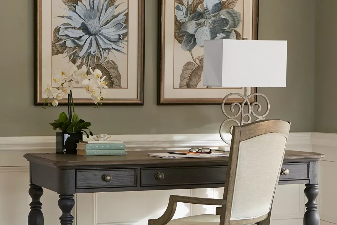 Havertys Medallion Table Lamp Best
