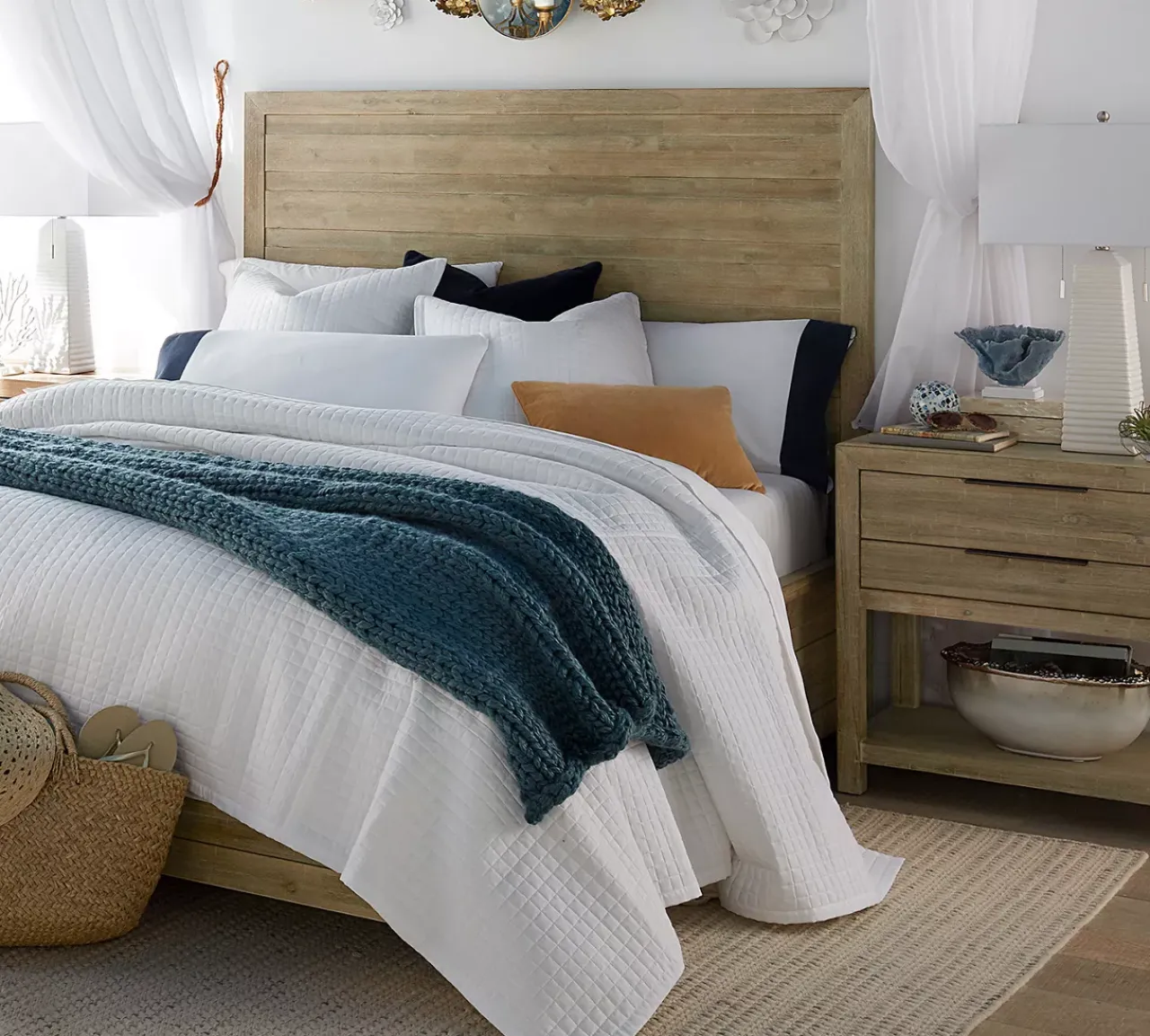 Havertys Sherman Panel Bed Outlet