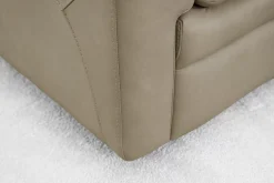 Havertys Stanley Loveseat Outlet