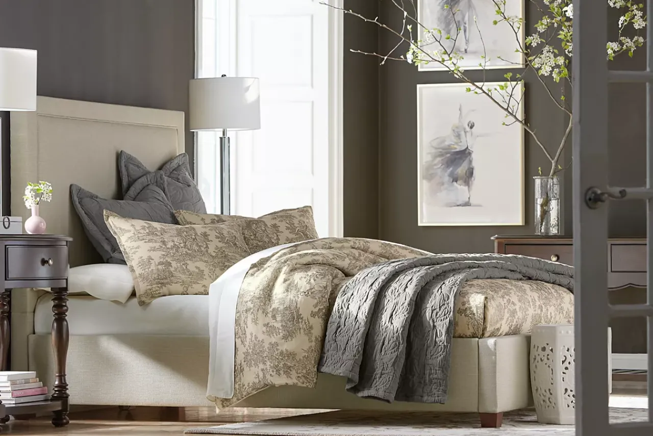Havertys Wheatfield Upholstered Bed Sale